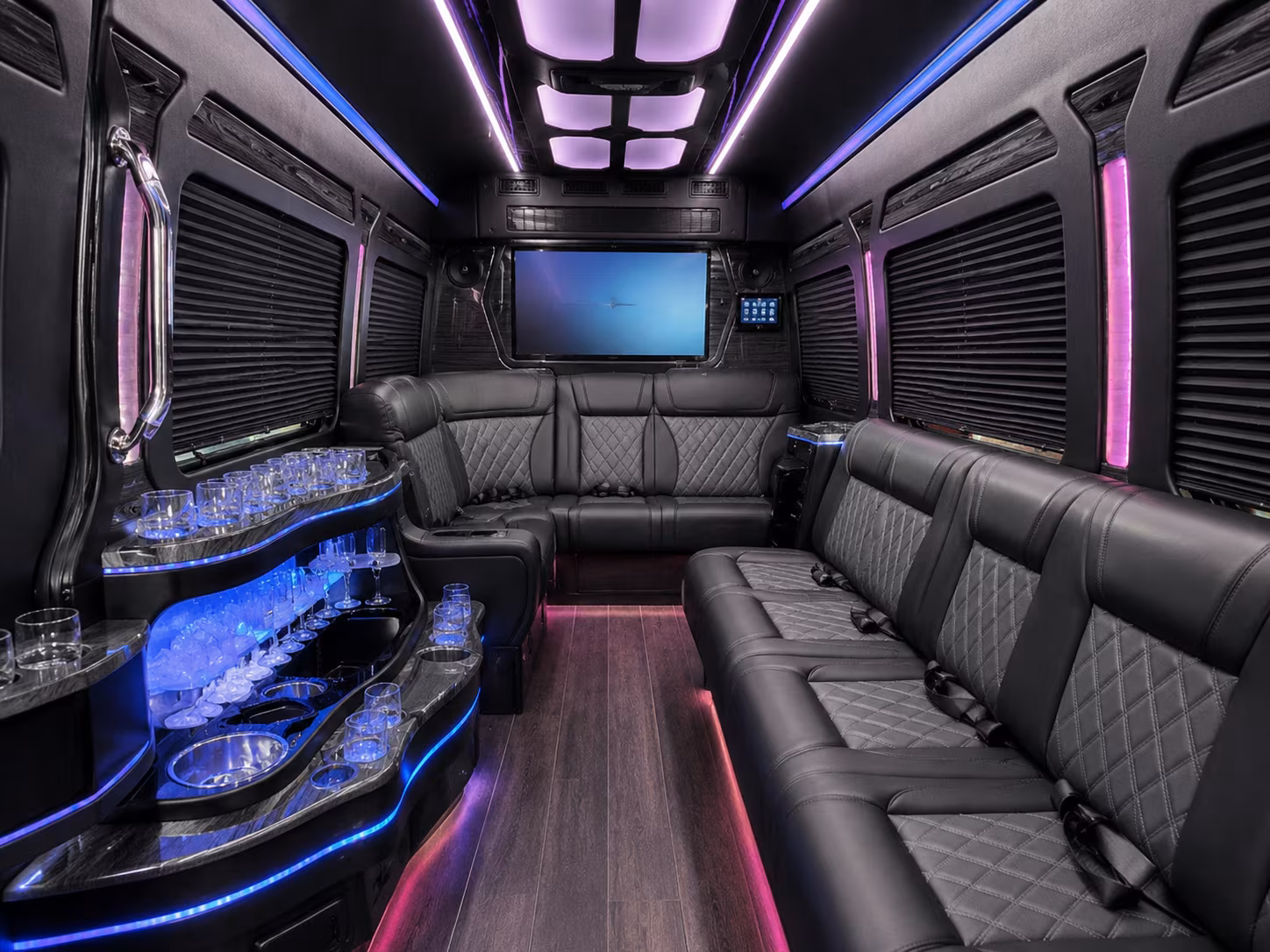 bus rental options for indianapolis trips