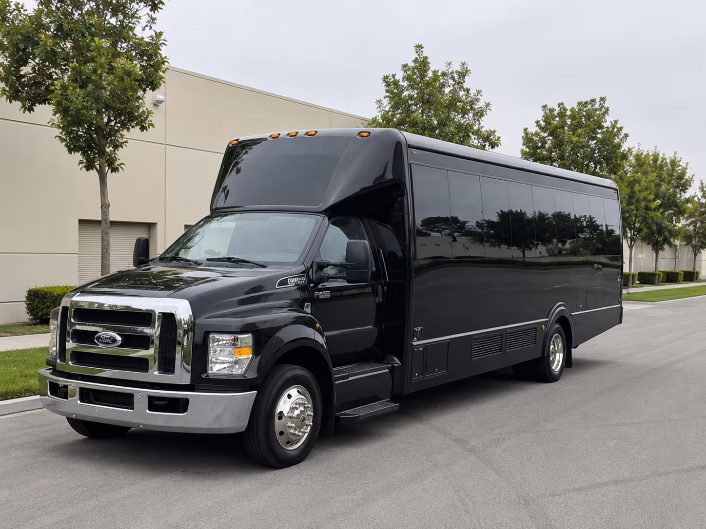 hit every photo stop in your indianapolis party bus before the dance