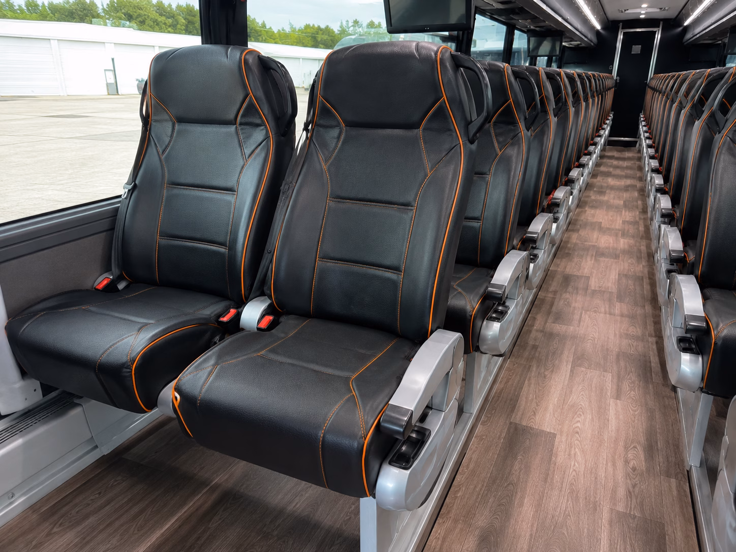 indianapolis construction and film crew shuttle buses