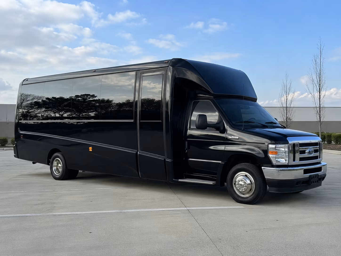 indianapolis hospital and campus shuttle bus rentals